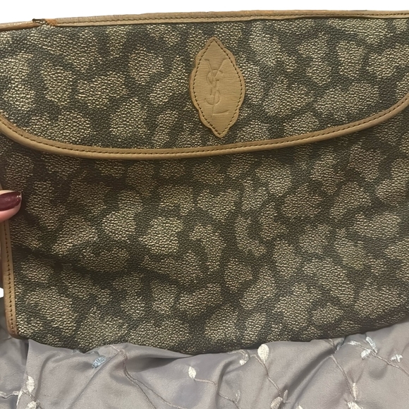 Yves Saint Laurent Handbags - Vintage YSL Yves Saint Laurent Giraffe Print Leather Clutch Pouch